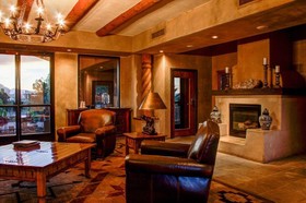 La Posada Lodge and Casitas