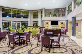 La Quinta Inn & Suites by Wyndham Tucson Airport
