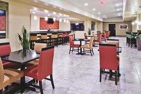 La Quinta Inn & Suites by Wyndham Tucson - Reid Park