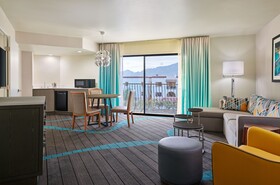 Sheraton Tucson Hotel & Suites