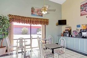 Red Rock Inn