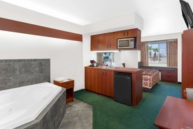 Microtel Inn & Suites by Wyndham Wellton