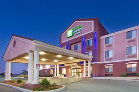 Holiday Inn Express & Suites Willcox