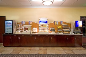 Holiday Inn Express & Suites Willcox