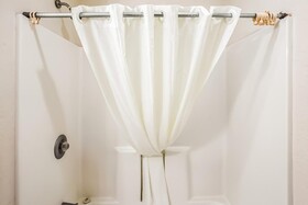 Arizona Inn & Suites by OYO Rooms