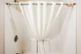 Arizona Inn & Suites by OYO Rooms