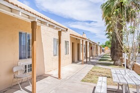 Arizona Inn & Suites by OYO Rooms