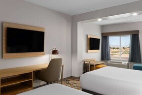 La Quinta Inn & Suites by Wyndham Yuma