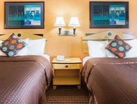 Days Inn by Wyndham Alma