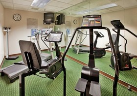 Holiday Inn Express & Suites Batesville