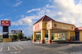 OYO Hotel Benton AR I-30