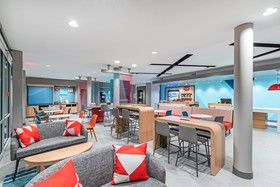 avid hotel Bentonville - Rogers