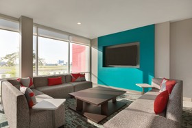 avid hotel Bentonville - Rogers