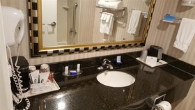 Best Western Plus Castlerock Inn & Suites