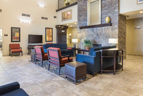 Comfort Inn Crystal Bridges