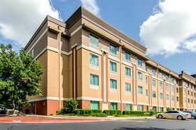 Comfort Suites Bentonville