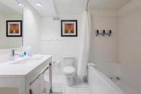 Four Points By Sheraton Bentonville