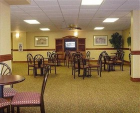 Holiday Inn Express & Suites Bentonville