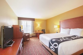 La Quinta Inn & Suites by Wyndham Bentonville
