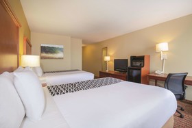 La Quinta Inn & Suites by Wyndham Bentonville