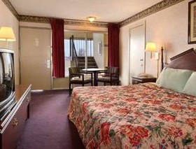 Days Inn by Wyndham Blytheville