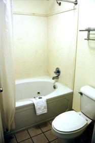 Deerfield Inn