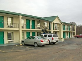 America's Best Inn - Brinkley
