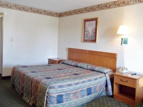 America's Best Inn - Brinkley