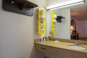 Motel 6 Brinkley