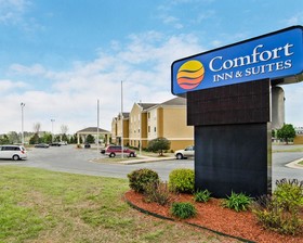 Comfort Inn & Suites Bryant - Benton