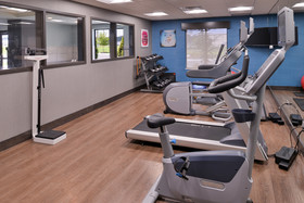 Holiday Inn Express & Suites Bryant - Benton Area