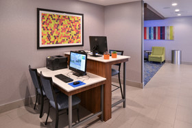 Holiday Inn Express & Suites Bryant - Benton Area