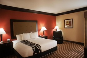 La Quinta Inn & Suites by Wyndham Little Rock - Bryant