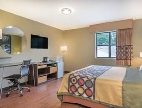 Super 8 by Wyndham Bryant Little Rock Area