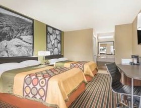 Super 8 by Wyndham Bryant Little Rock Area