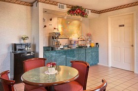 Super 8 by Wyndham Bryant Little Rock Area