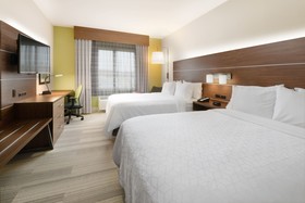 Holiday Inn Express Hotel & Suites Camden