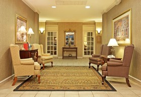 Holiday Inn Express Hotel & Suites Camden