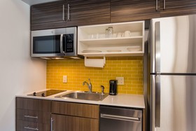 Mainstay Suites