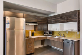 Mainstay Suites