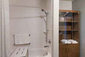 Mainstay Suites