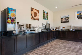 Mainstay Suites