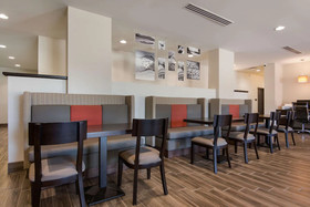 Mainstay Suites