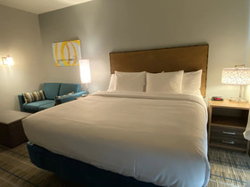 Mainstay Suites