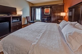 Hampton Inn Clarksville