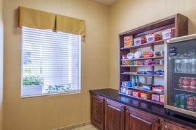 Holiday Inn Express & Suites Clarksville