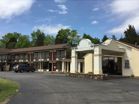 Sunset Inn Clarksville