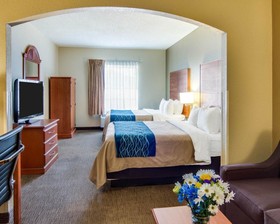 Comfort Inn & Suites El Dorado