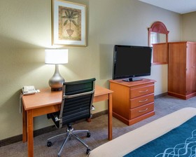 Comfort Inn & Suites El Dorado