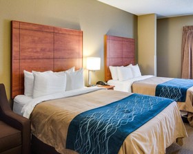 Comfort Inn & Suites El Dorado